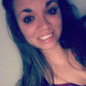 Meet your Posher, Caitlin